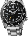 spb383 modern re interpretation diver