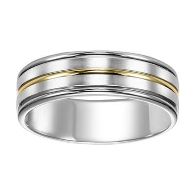 Carved Line Gold Center Men's Wedding Band - Skeie's Jewelers