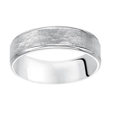 Polished Edge Hammered Center Men's Band - Skeie's Jewelers