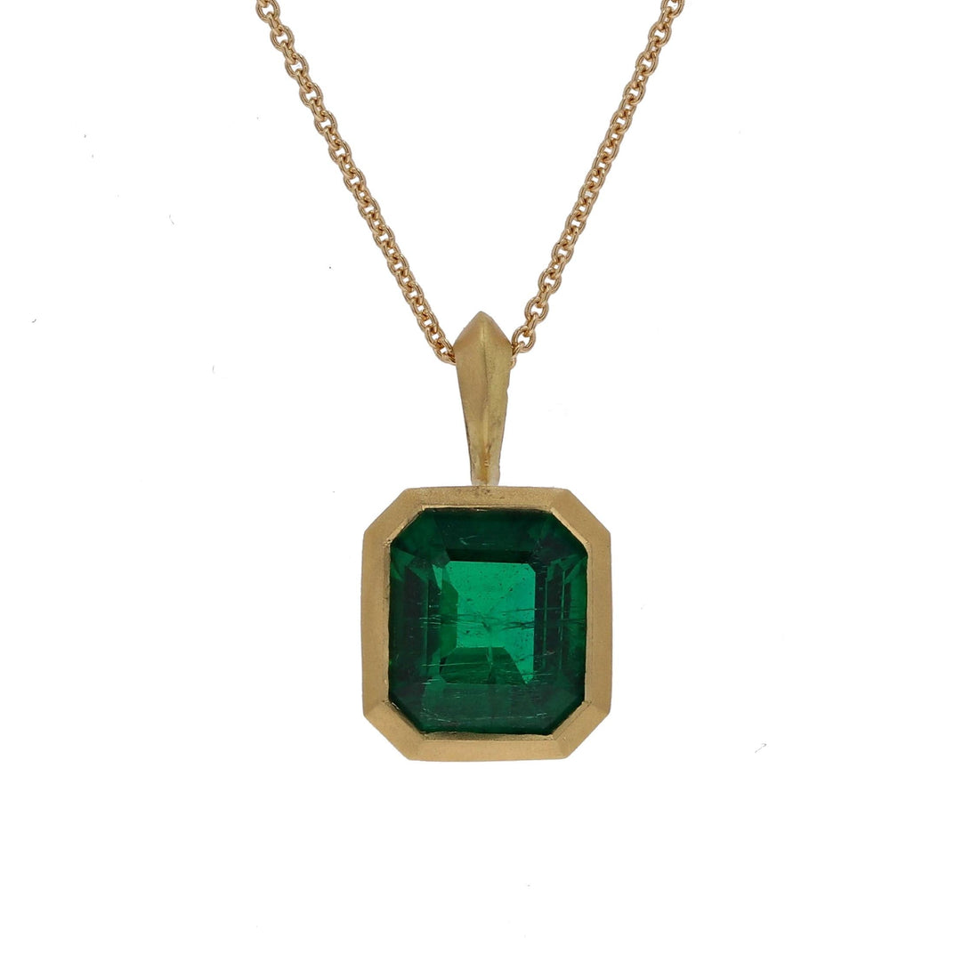 Yellow Gold Emerald Cut Emerald Pendant Necklace - Skeie's Jewelers