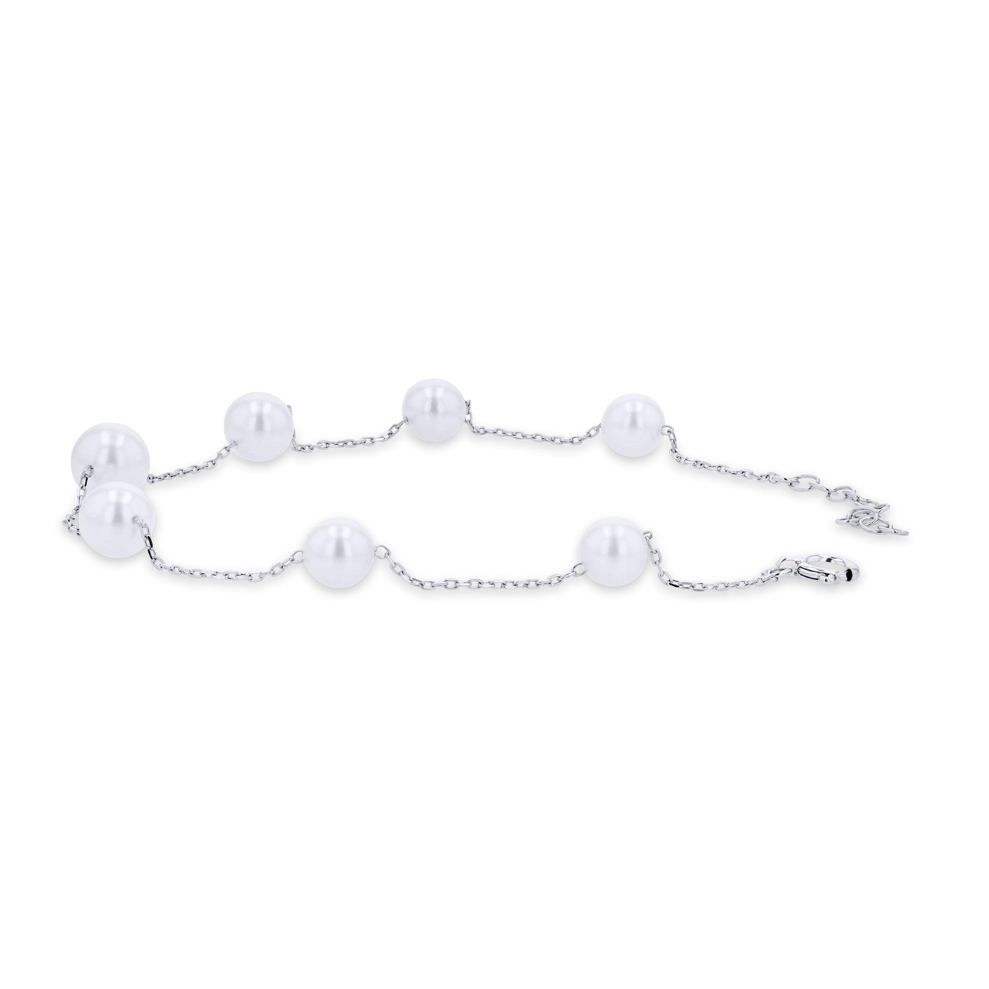 Pearl bracelet on a white background