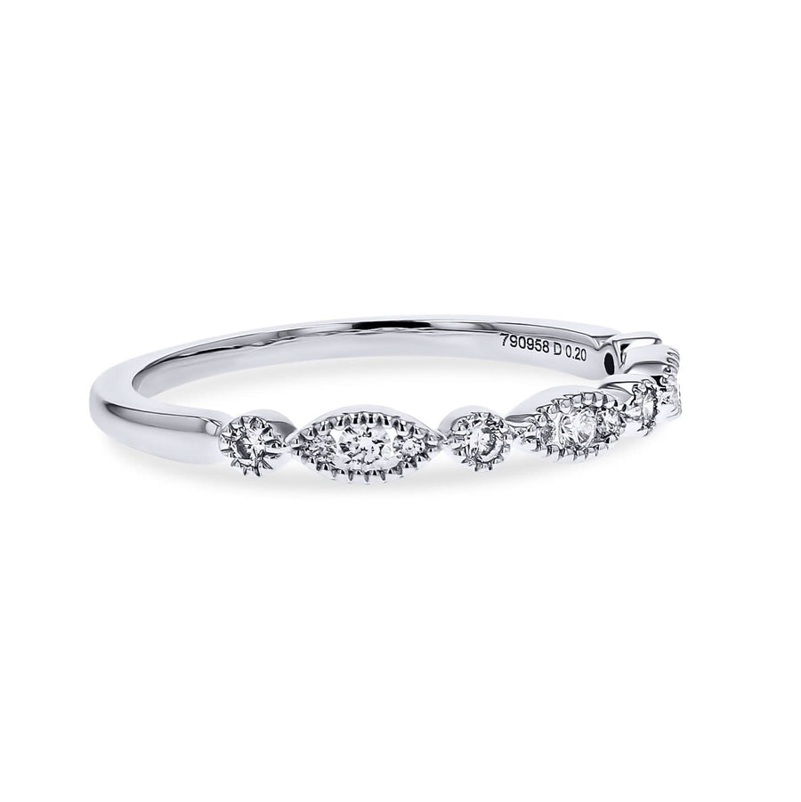 Antique-Inspired Diamond Band