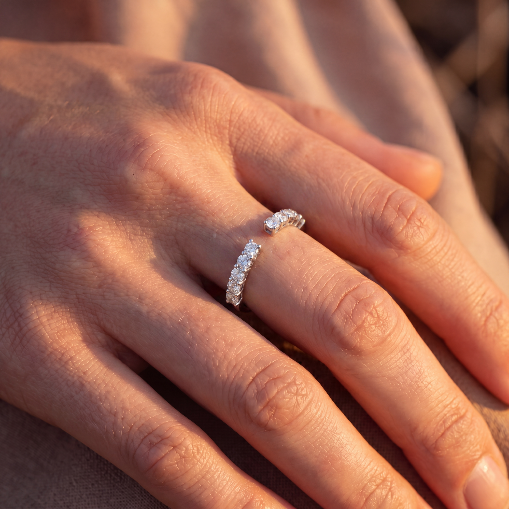 Skeie's 18k White Gold "U" Shaped Band - Skeie's Jewelers