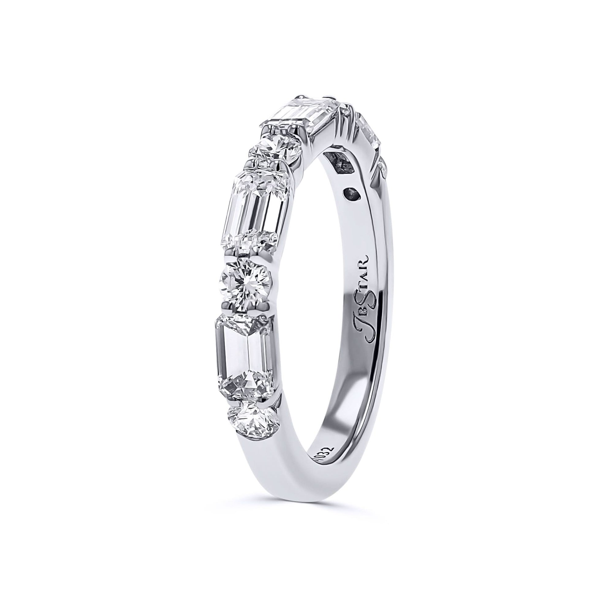 Round & Emerald Cut Diamond Band - Skeie's Jewelers