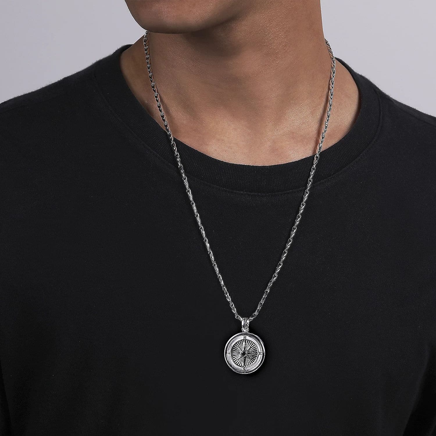 Gabriel & Co. 925 Sterling Silver Compass Pendant with Black Spinel - Skeie's Jewelers