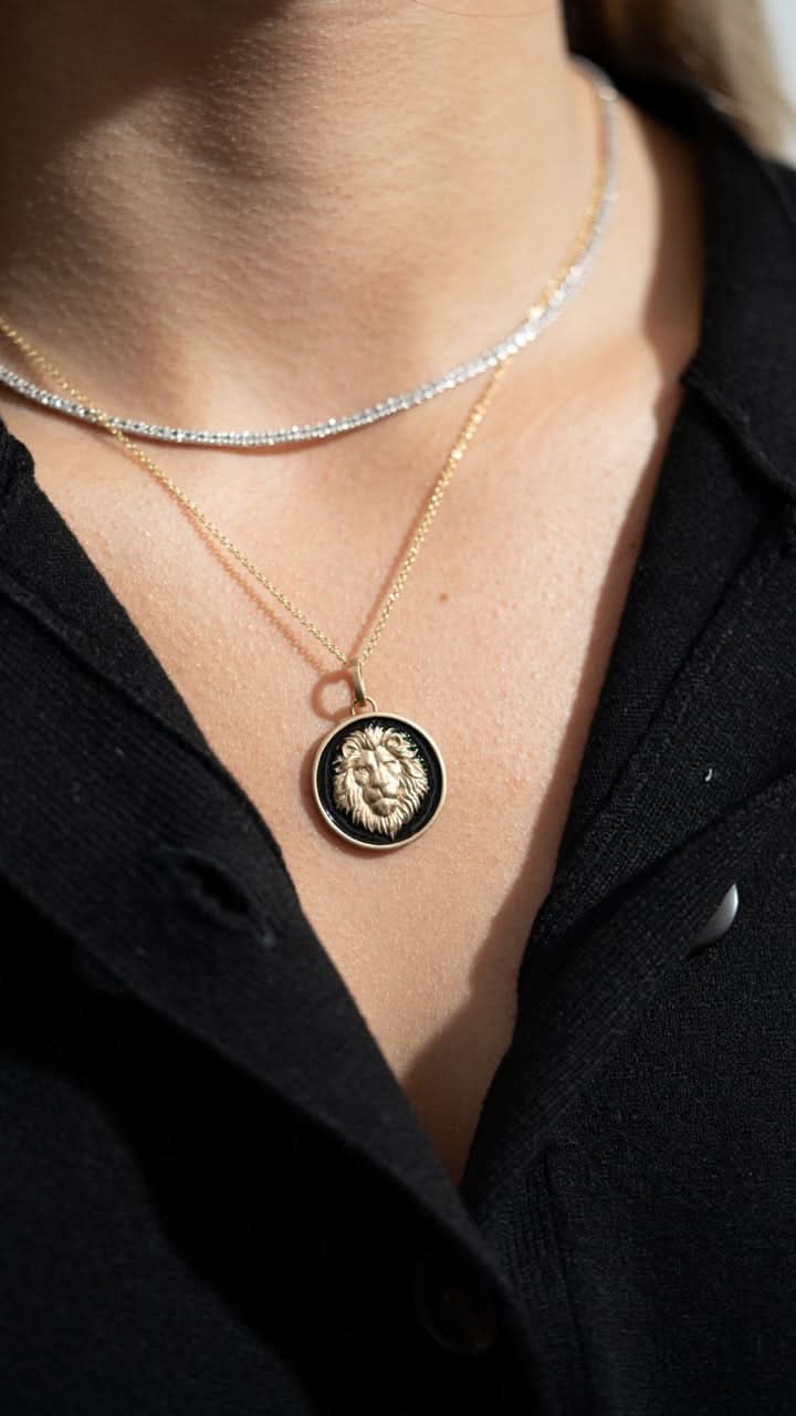 The Bijou Lion Medallion Pendant - Skeie's Jewelers