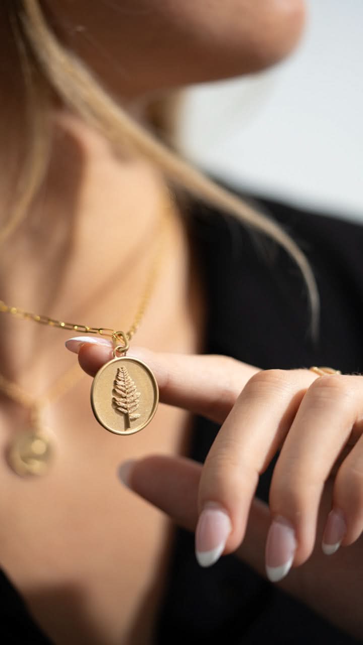 The Bijou Fern Medallion Pendant - Skeie's Jewelers