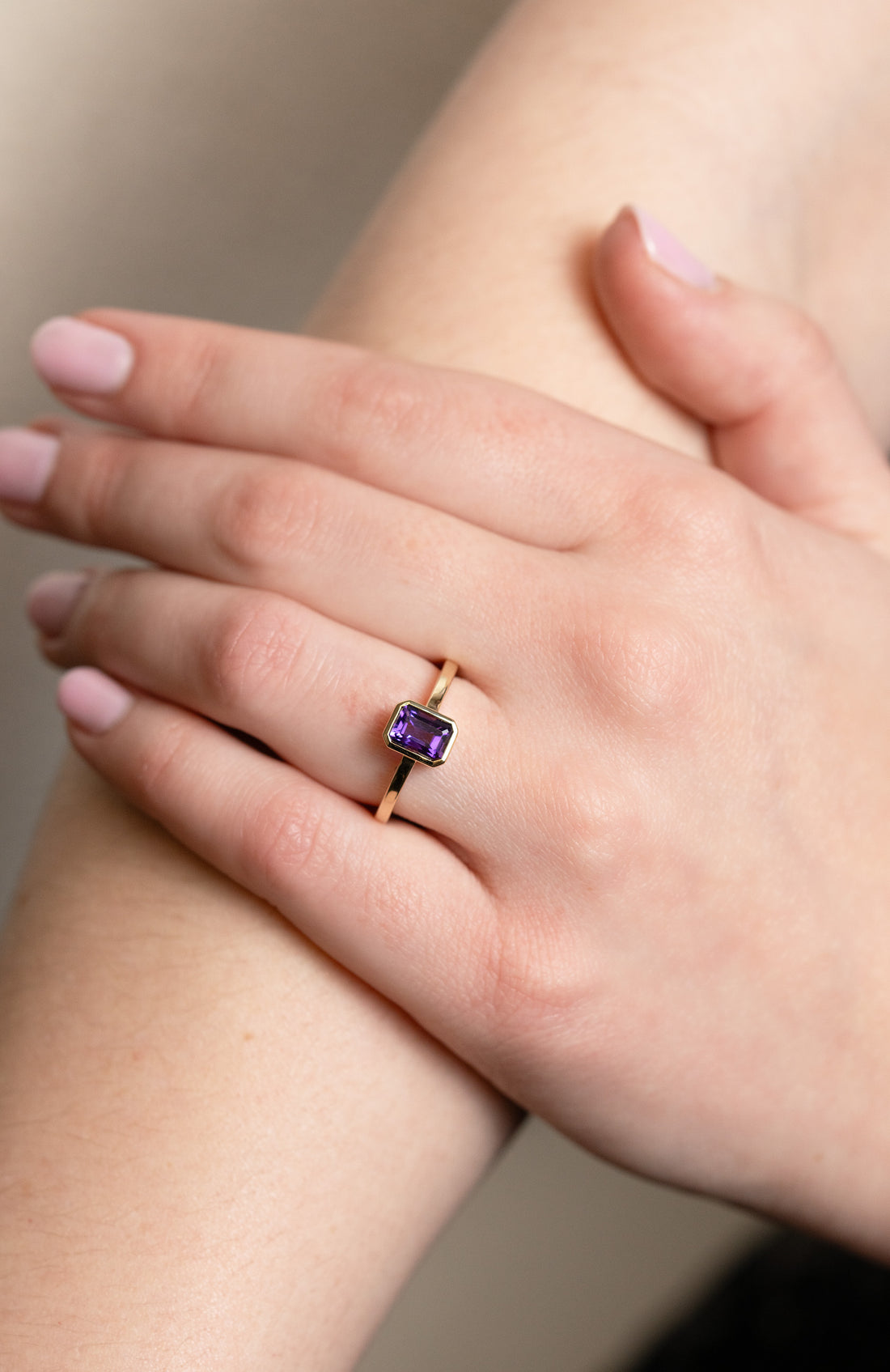 Amethyst Bezel Ring - Skeie's Jewelers