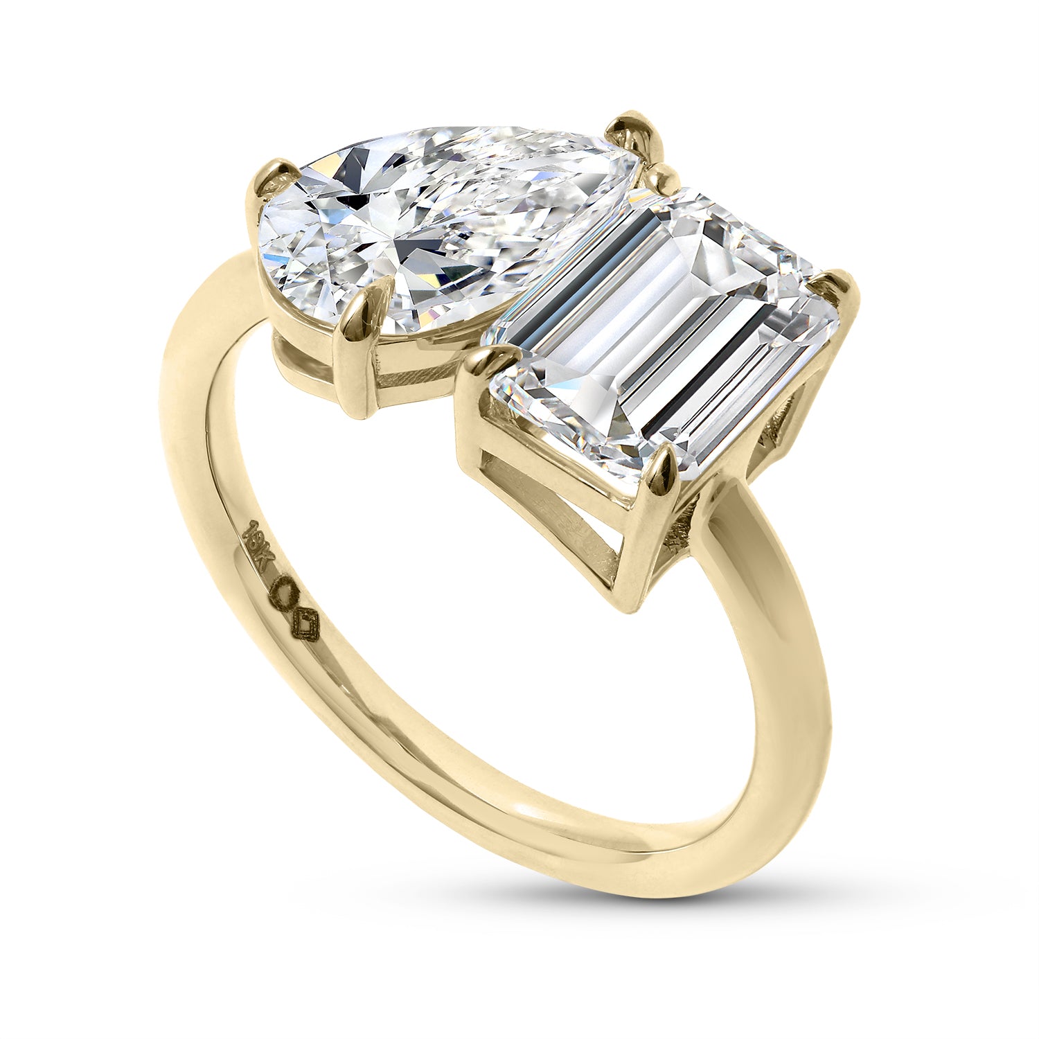 Clarity Diamond™ Angle Pear and Emerald Toi et Moi Ring - Skeie's Jewelers