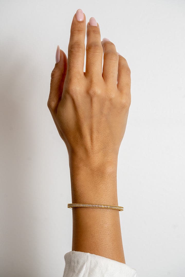 Roberto Coin Yellow Gold & Diamond Symphony Bangle Bracelet - Skeie's Jewelers