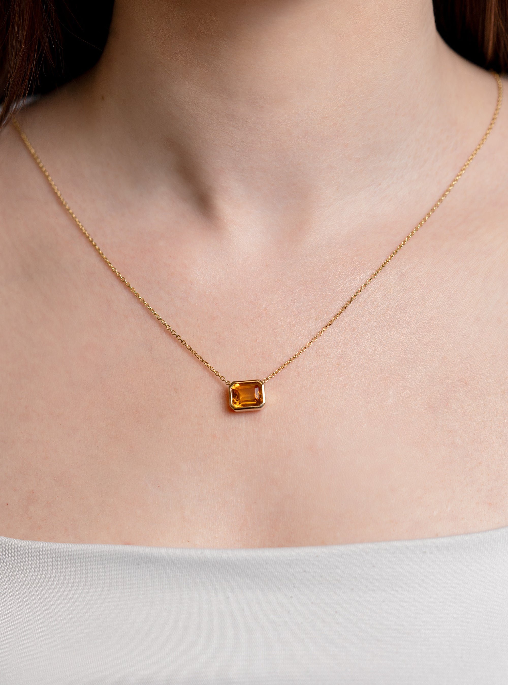 East-West Citrine Pendant Necklace - Skeie's Jewelers