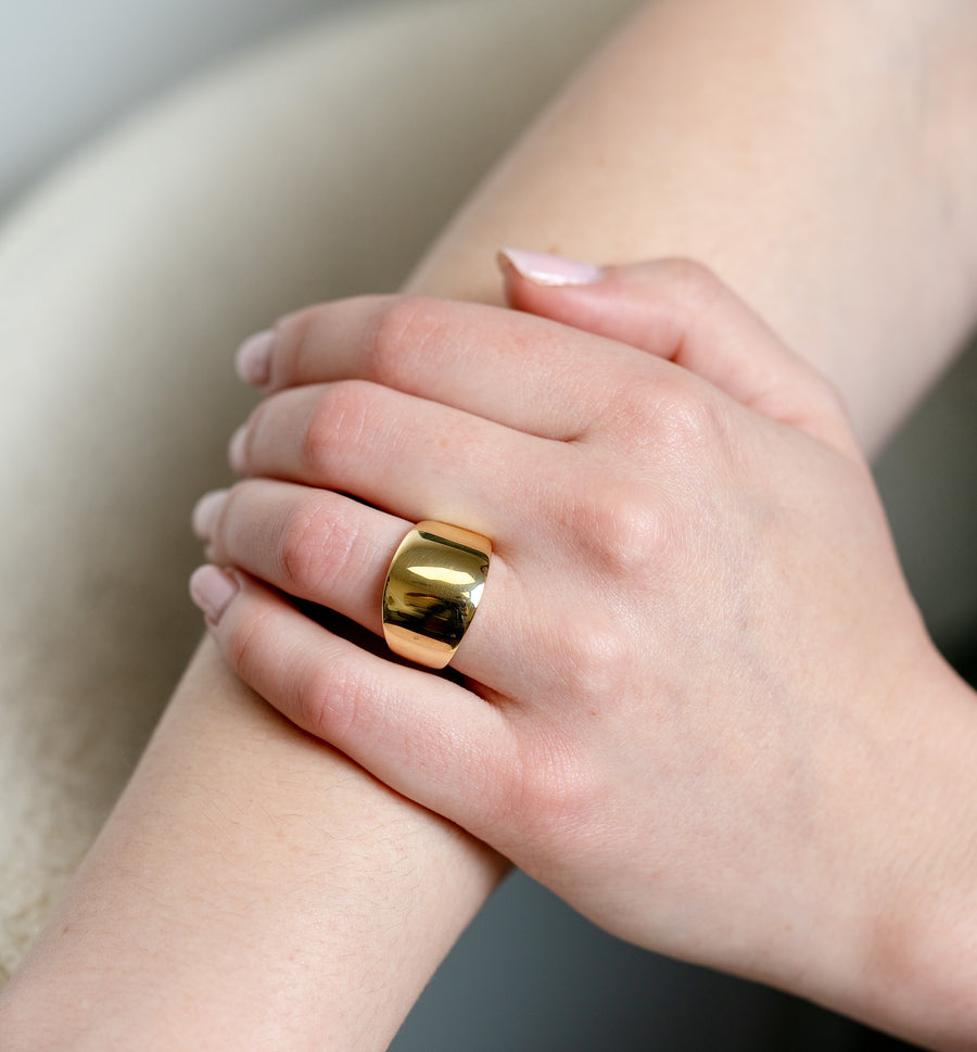 The Midas Bold Gold Ring