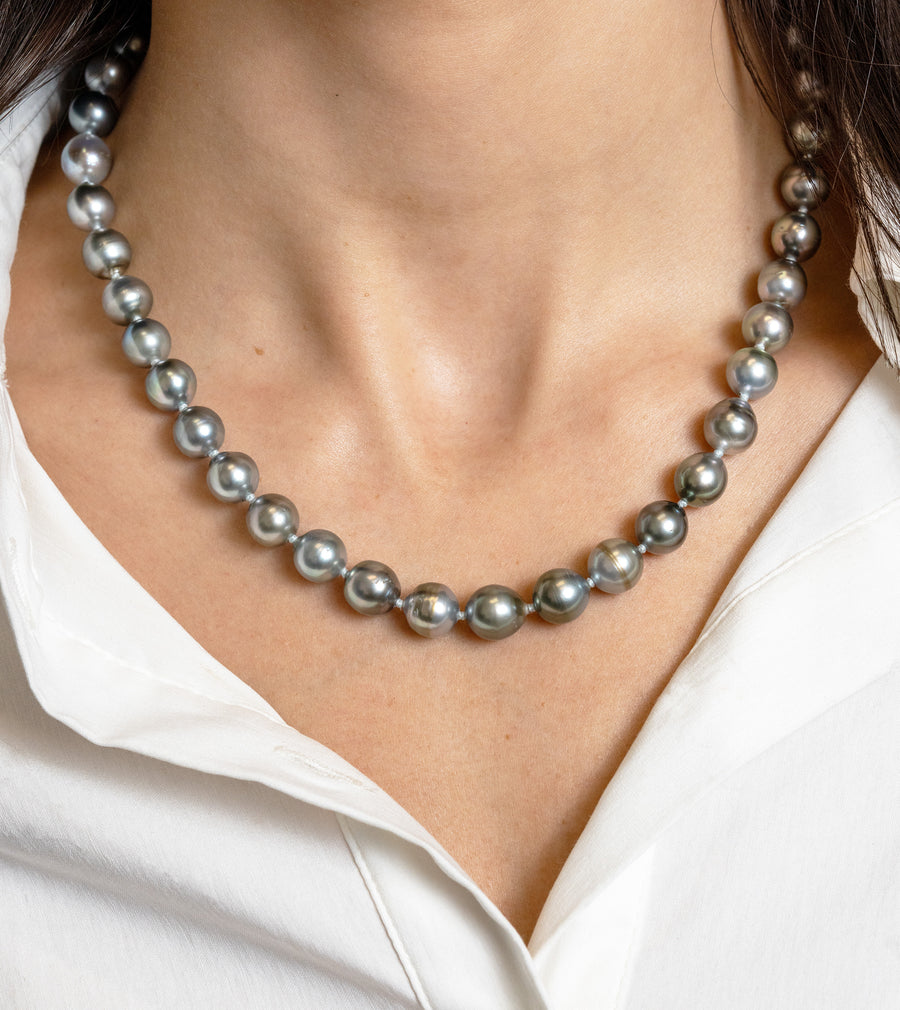 Tahitian Pearl Strand Necklace with 14k Gold Clasp