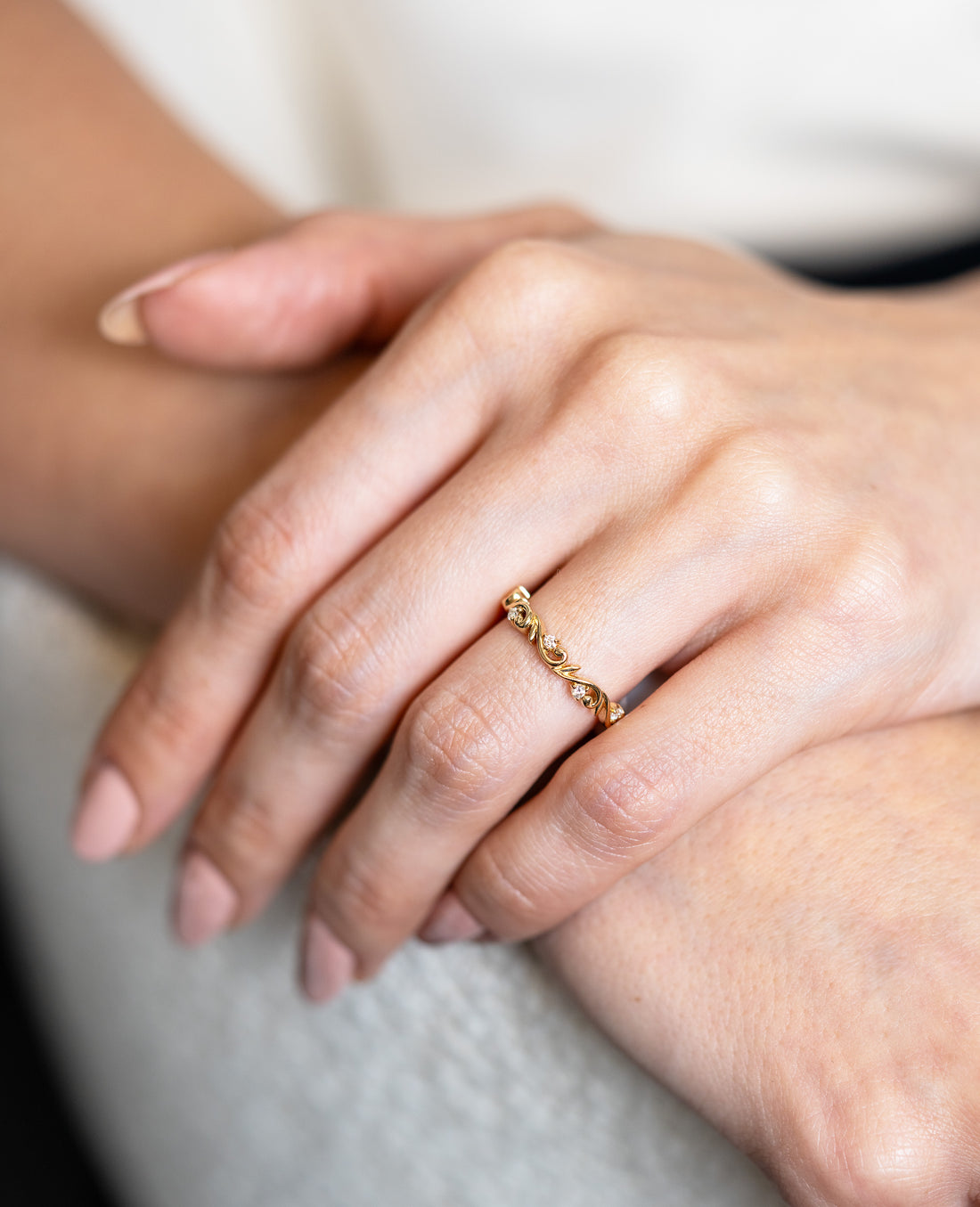 'Lyric' Swirl Diamond Wedding Band