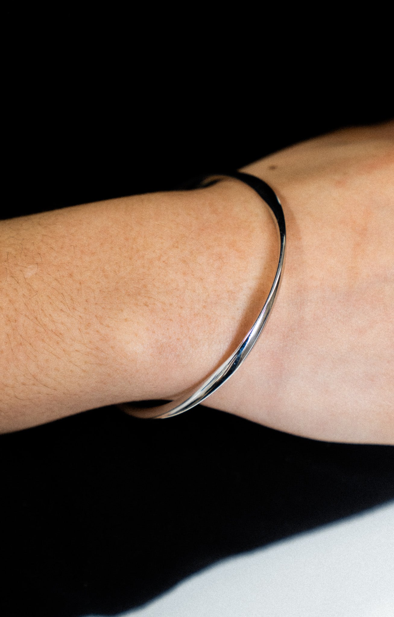 Silver Twist Bangle Bracelets - Skeie&#39;s Jewelers