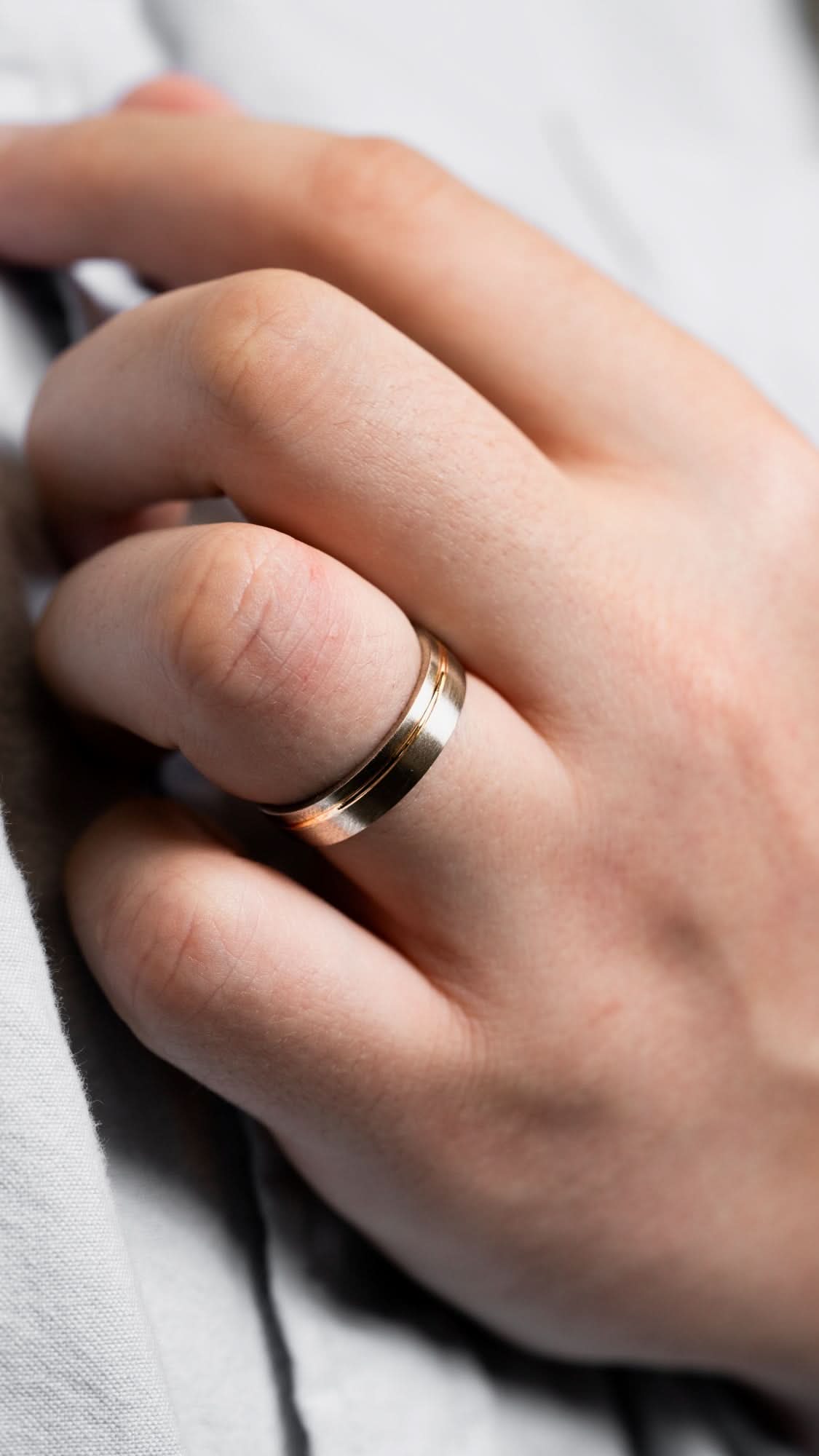 Furrer Jacot 18k White Gold Offset Line Band - Skeie's Jewelers