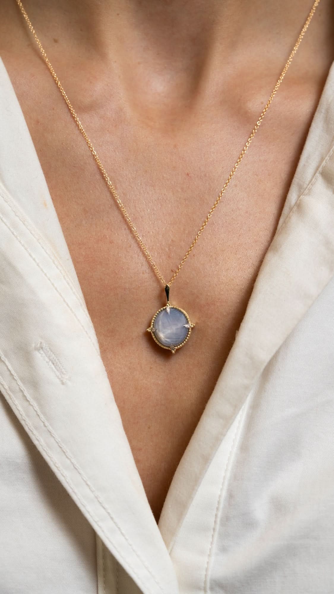 Skeie's Jewelers 14k Yellow Gold Blue Sapphire Pendant - Skeie's Jewelers