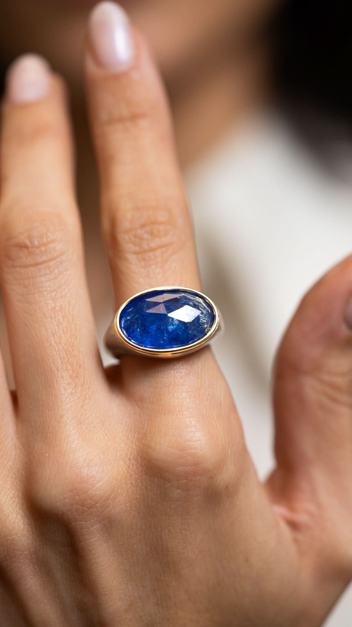 Tanzanite Gem Drop Signet Ring - Skeie's Jewelers
