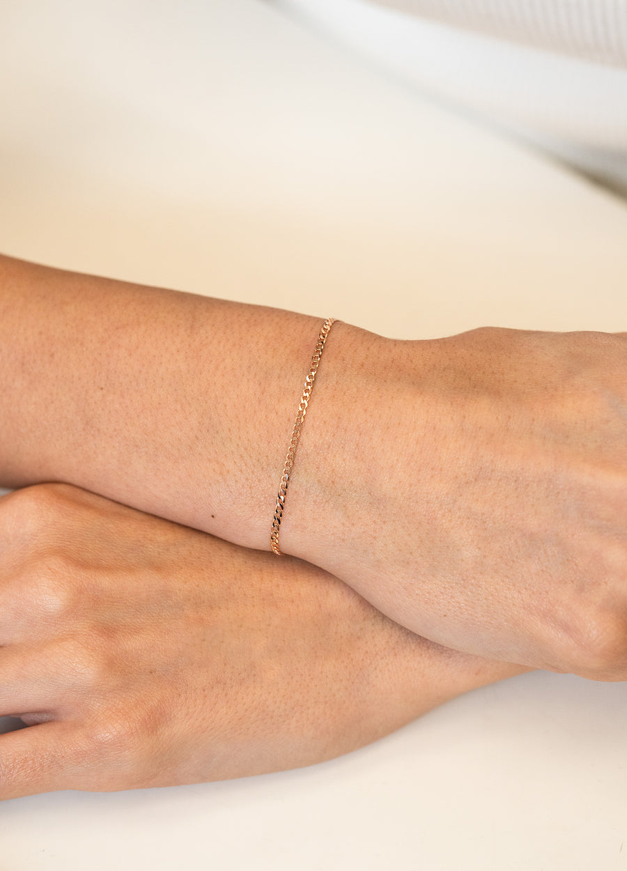 Skeie's Jewelers Rose Gold Curb Chain Bracelet