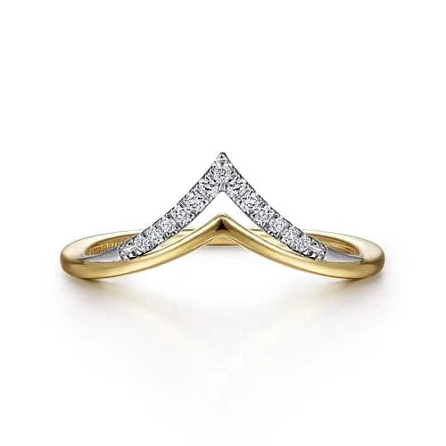 Gabriel & Co Diamond-Top Chevron Ring - Skeie's Jewelers