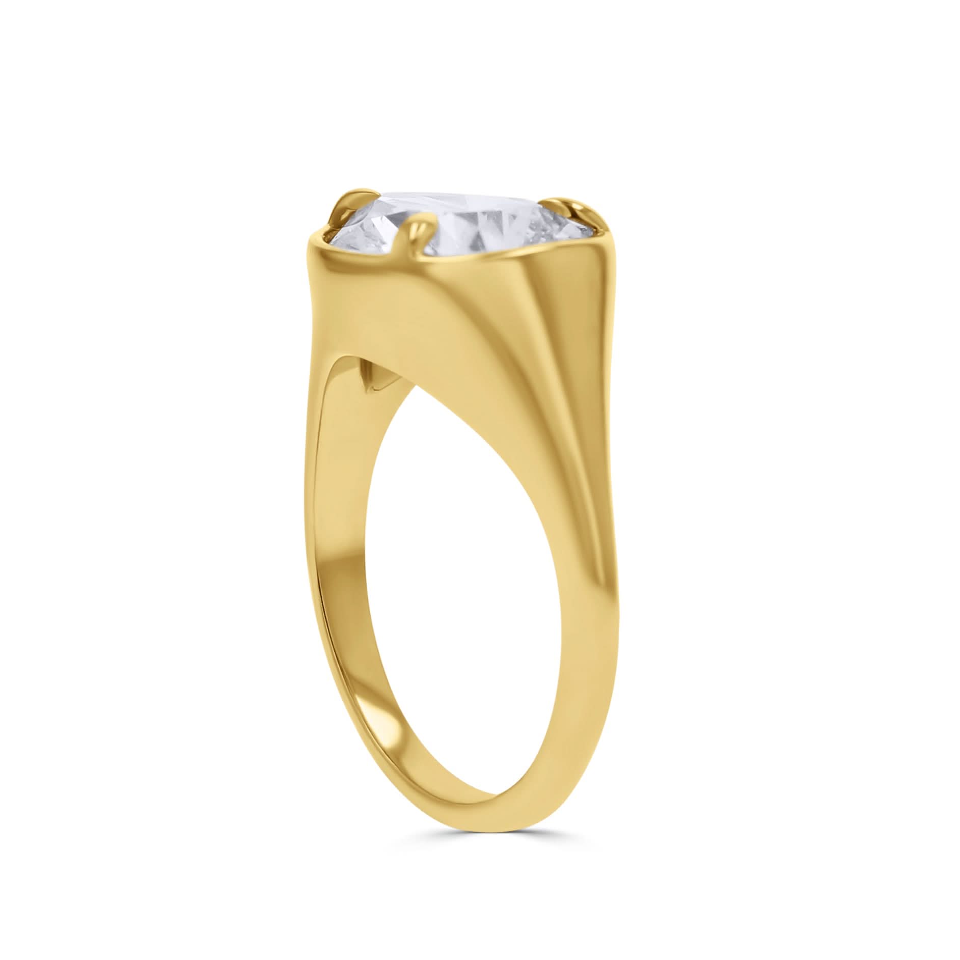 Yellow Gold Pear-Cut Scuptural Diamond Ring - Skeie's Jewelers