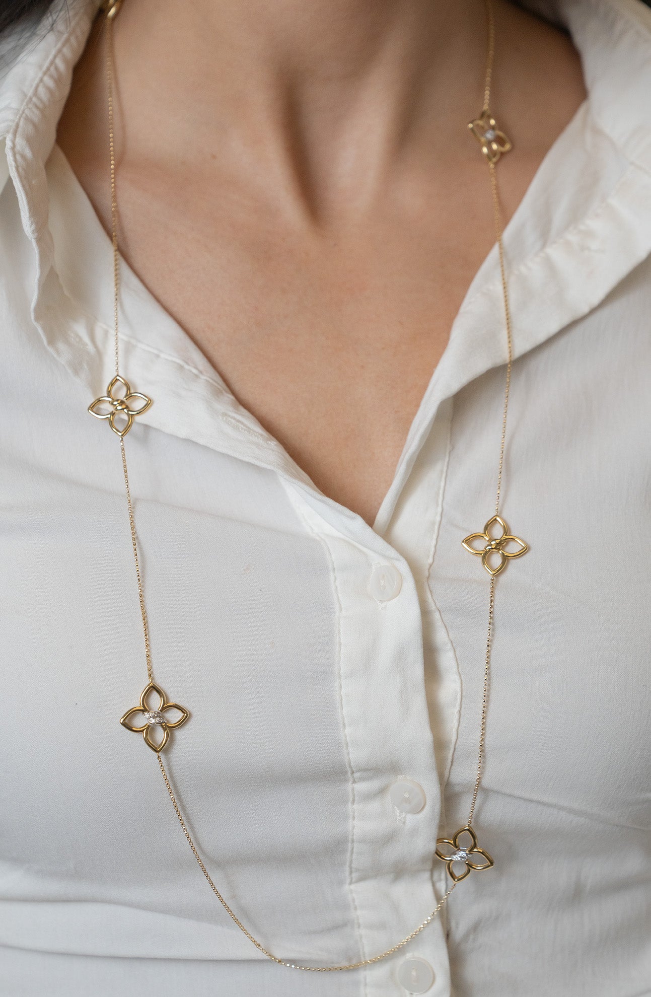 Roberto Coin Cialoma Diamond Flower Station Long Necklace - Skeie's Jewelers
