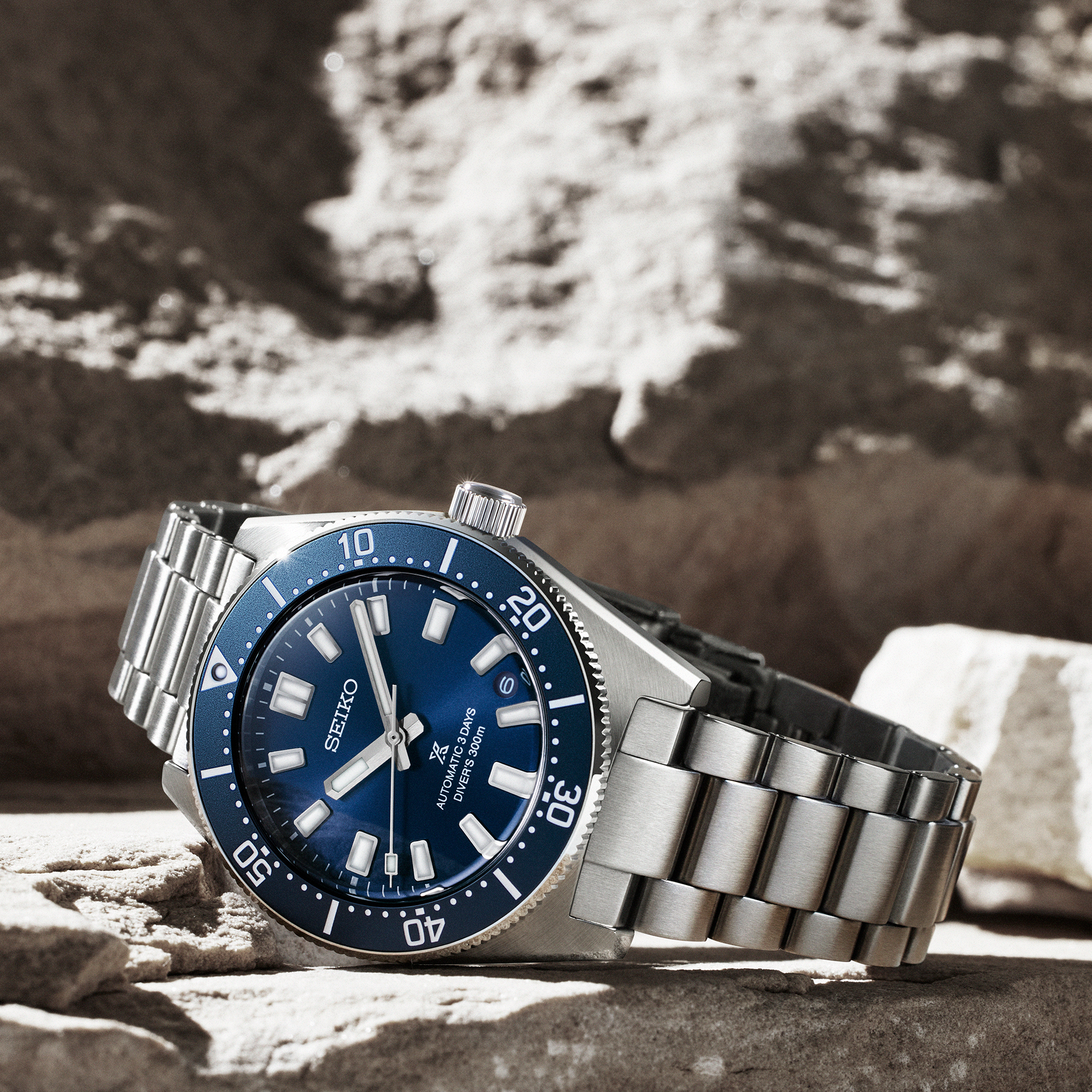 seiko spb451 blue 1965 heritage dive watch