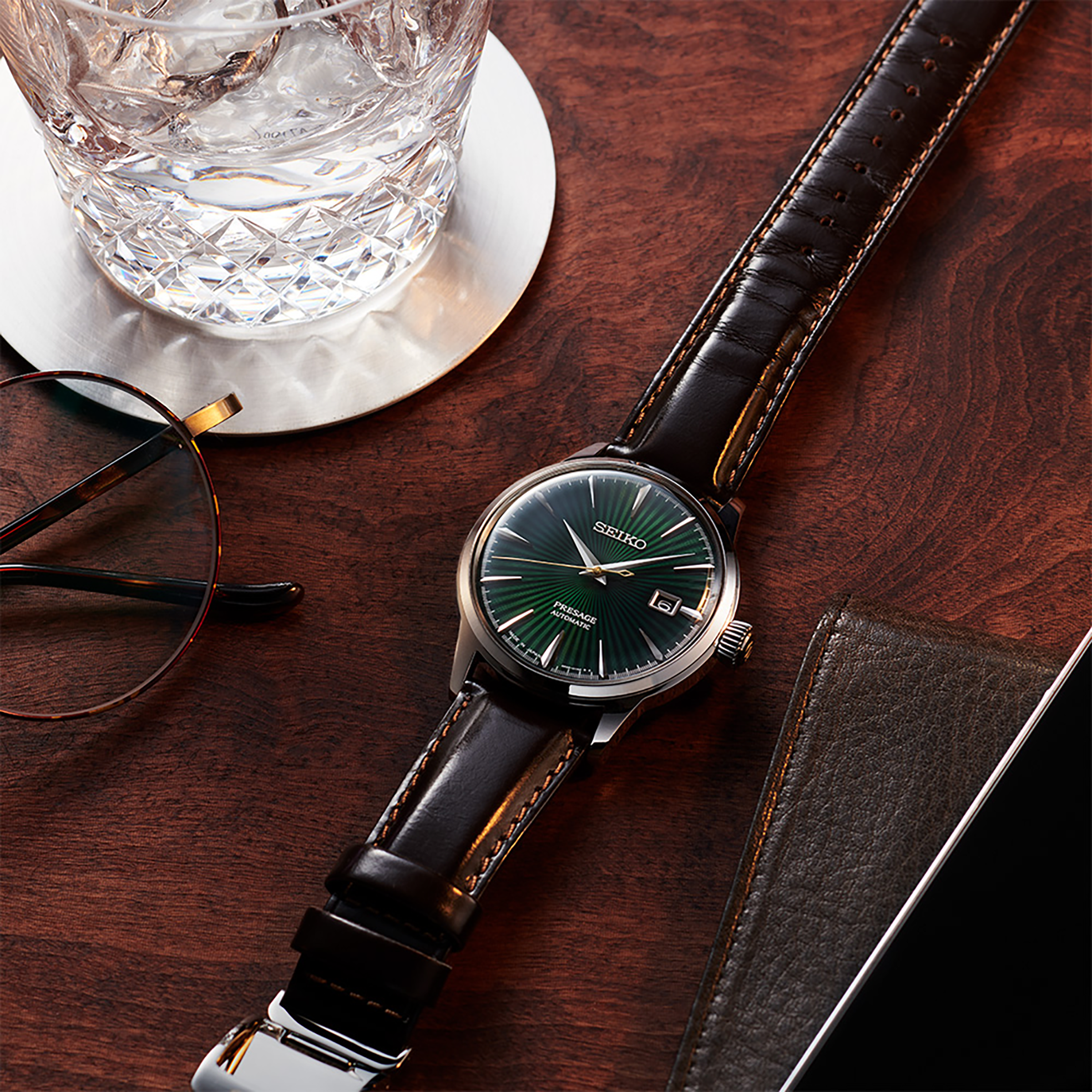seiko presage srpd37 green dial leather strap 40 5mm watch
