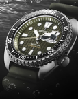 seiko prospex srpe05 green dial diver watch