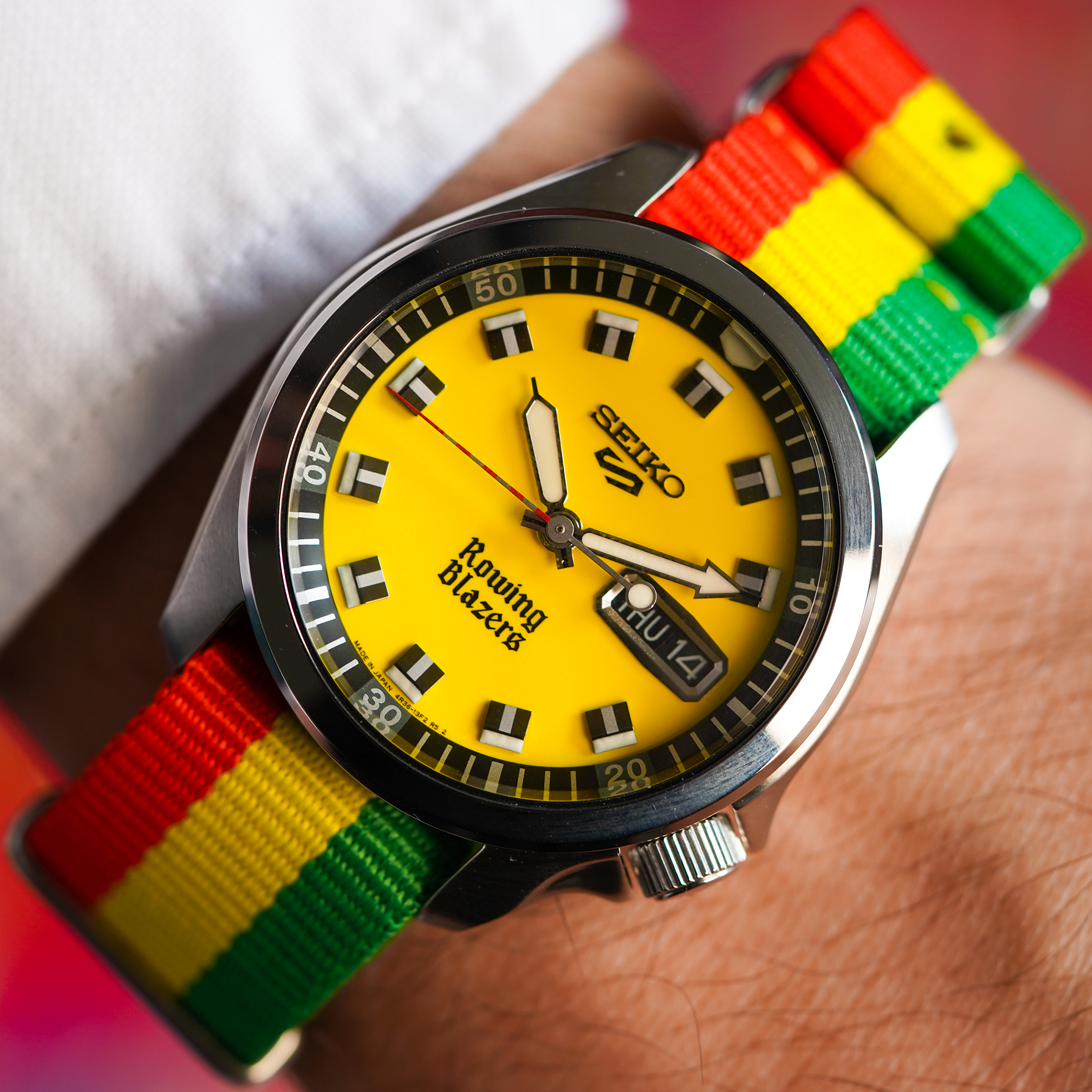 seiko srpj69 rowing blazer yellow dial watch