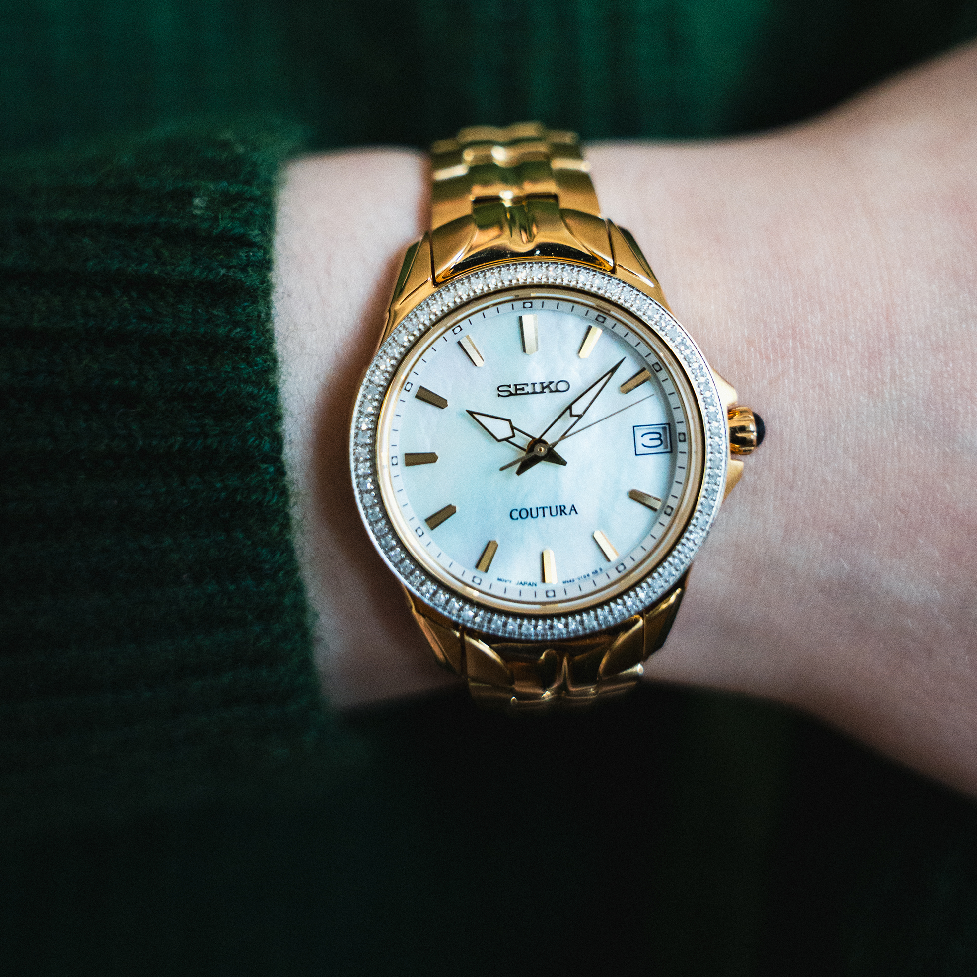 seiko sur592 gold tone diamond watch
