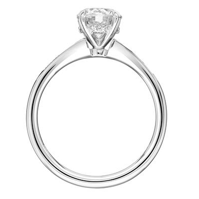 Graduated Diamond and Round Center Engagement Ring - Skeie's Jewelers
