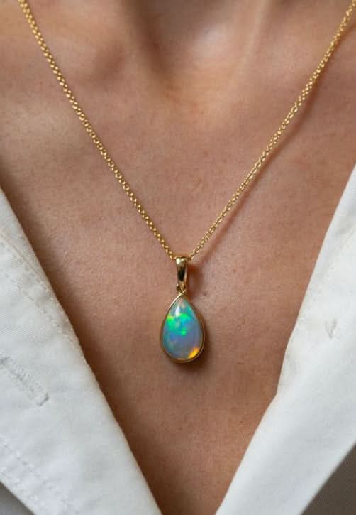 Ethiopian Opal Bezel Pendant Necklace - Skeie&#39;s Jewelers