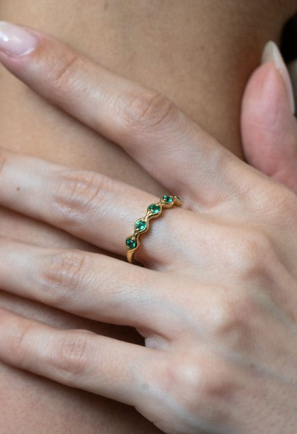 Emerald and Yellow Gold 5-Stone Band - Skeie's Jewelers