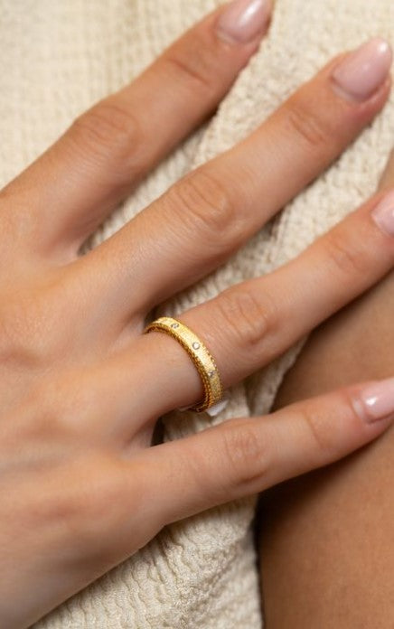 Roberto Coin Flush-Set Diamond Princess Band - Skeie's Jewelers