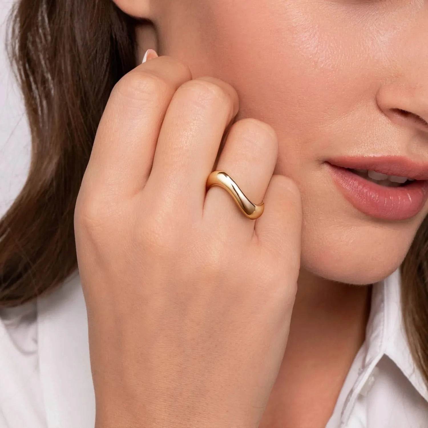 Gabriel &amp; Co 14K Yellow Gold Wave Stackable Ring - Skeie's Jewelers