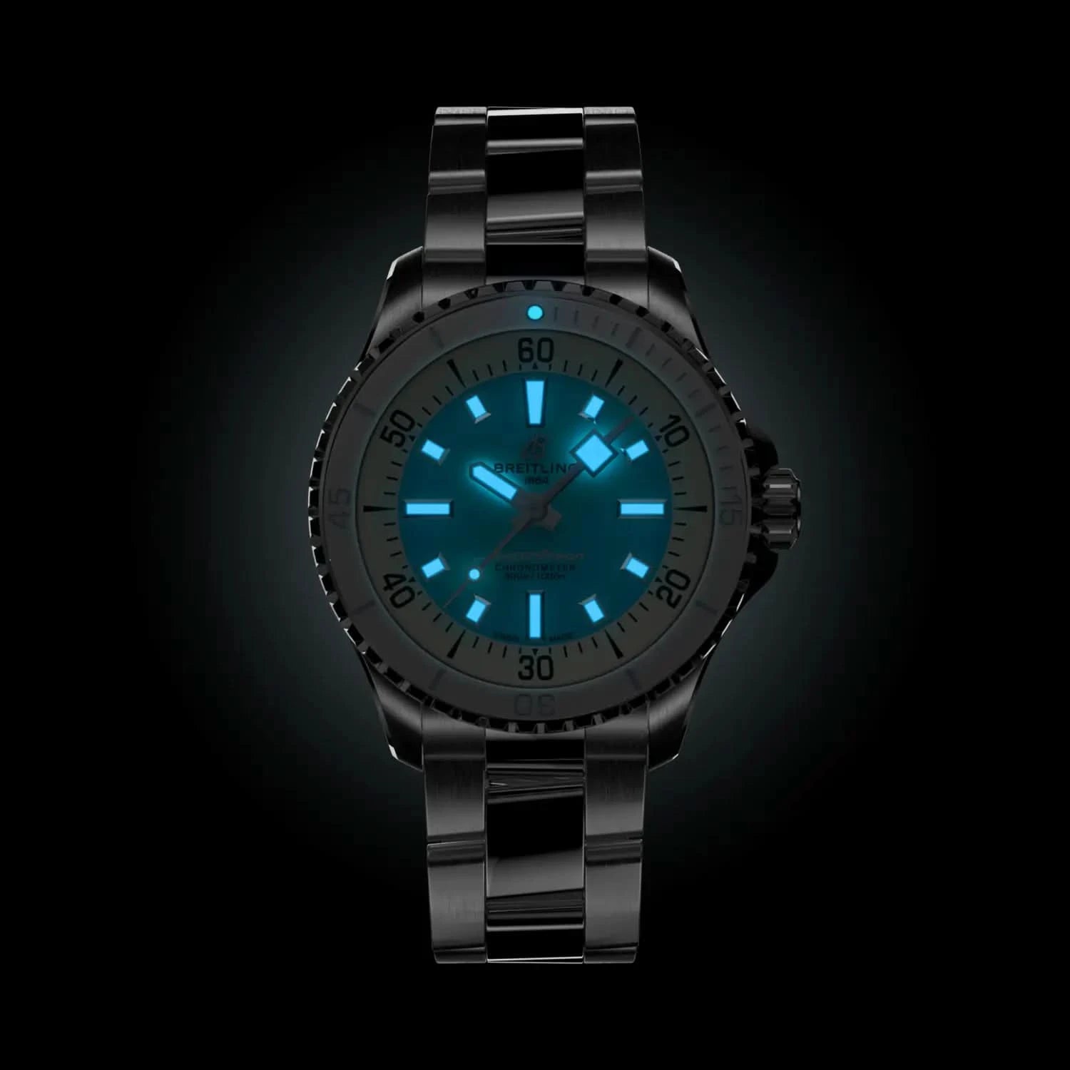 Breitling Superocean Automatic 36mm Turquoise Dial on stainless steel strap - Lume Shot
