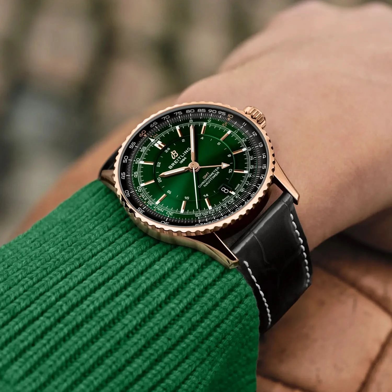 Breitling Navitimer Automatic Gmt 41mm Green Dial on alligator leather strap - Modeled