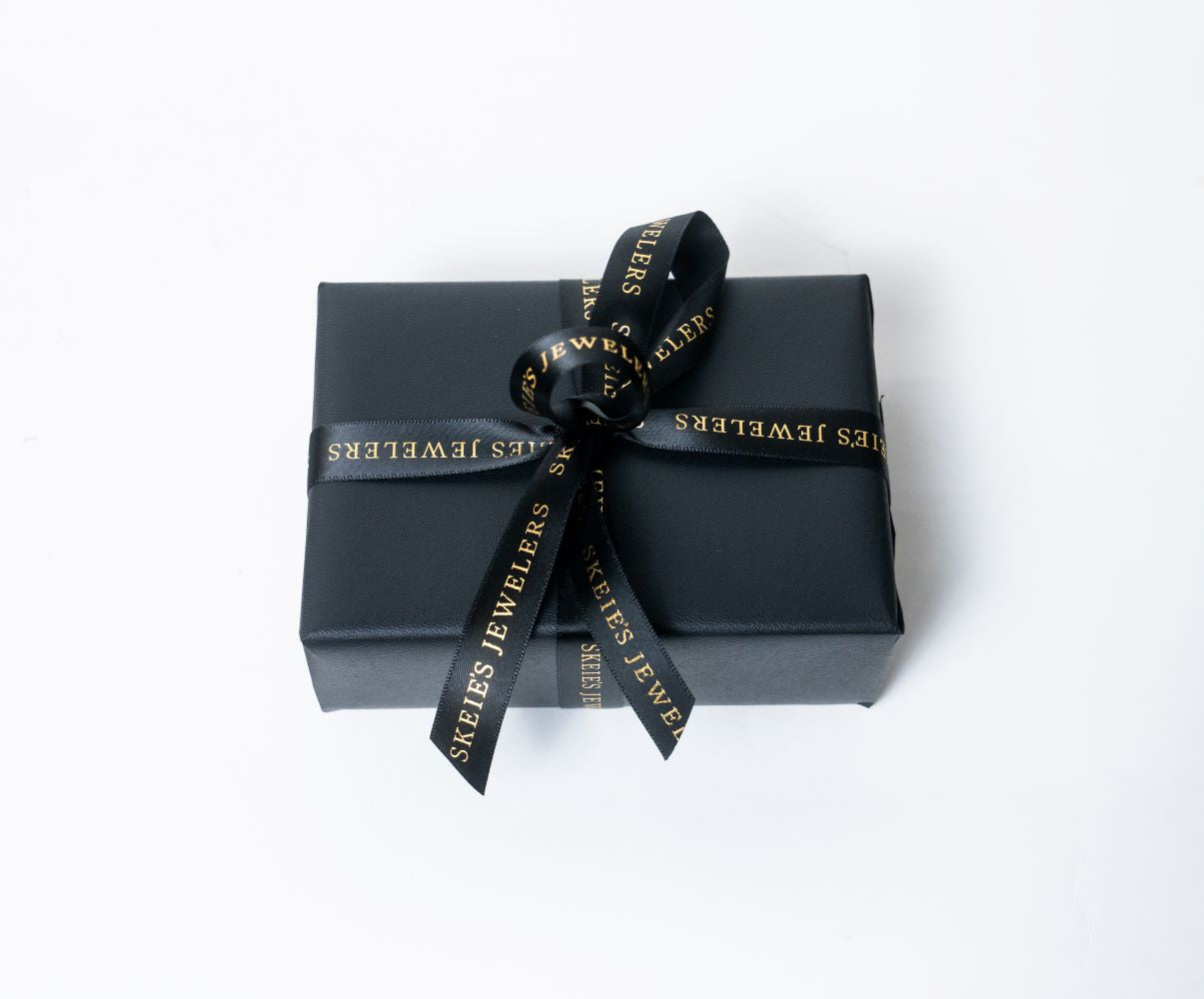 Skeie's Jewelers Gift Wrapping_3