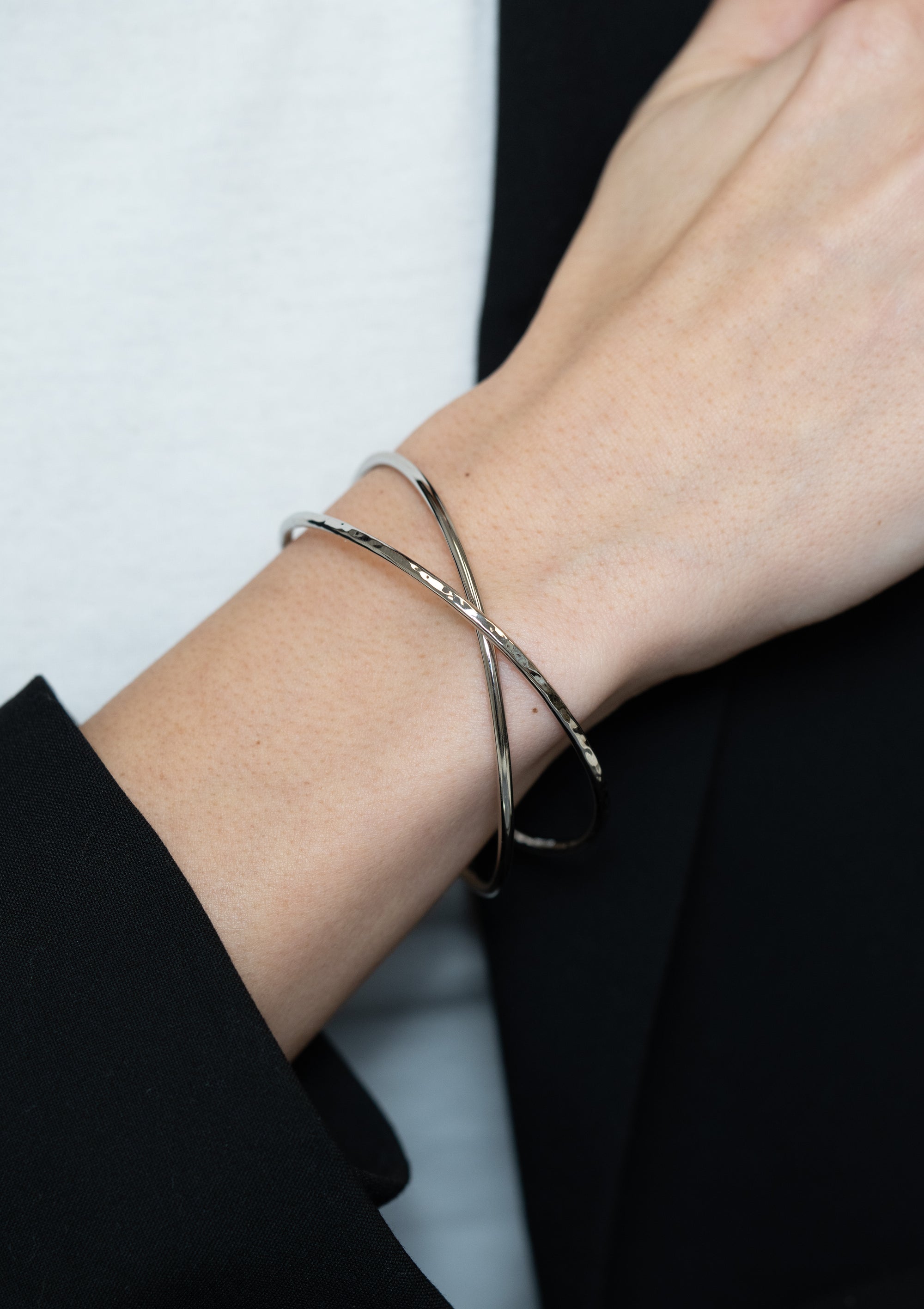 Silver Hammered Crossed Cuff Bracelet - Skeie's Jewelers