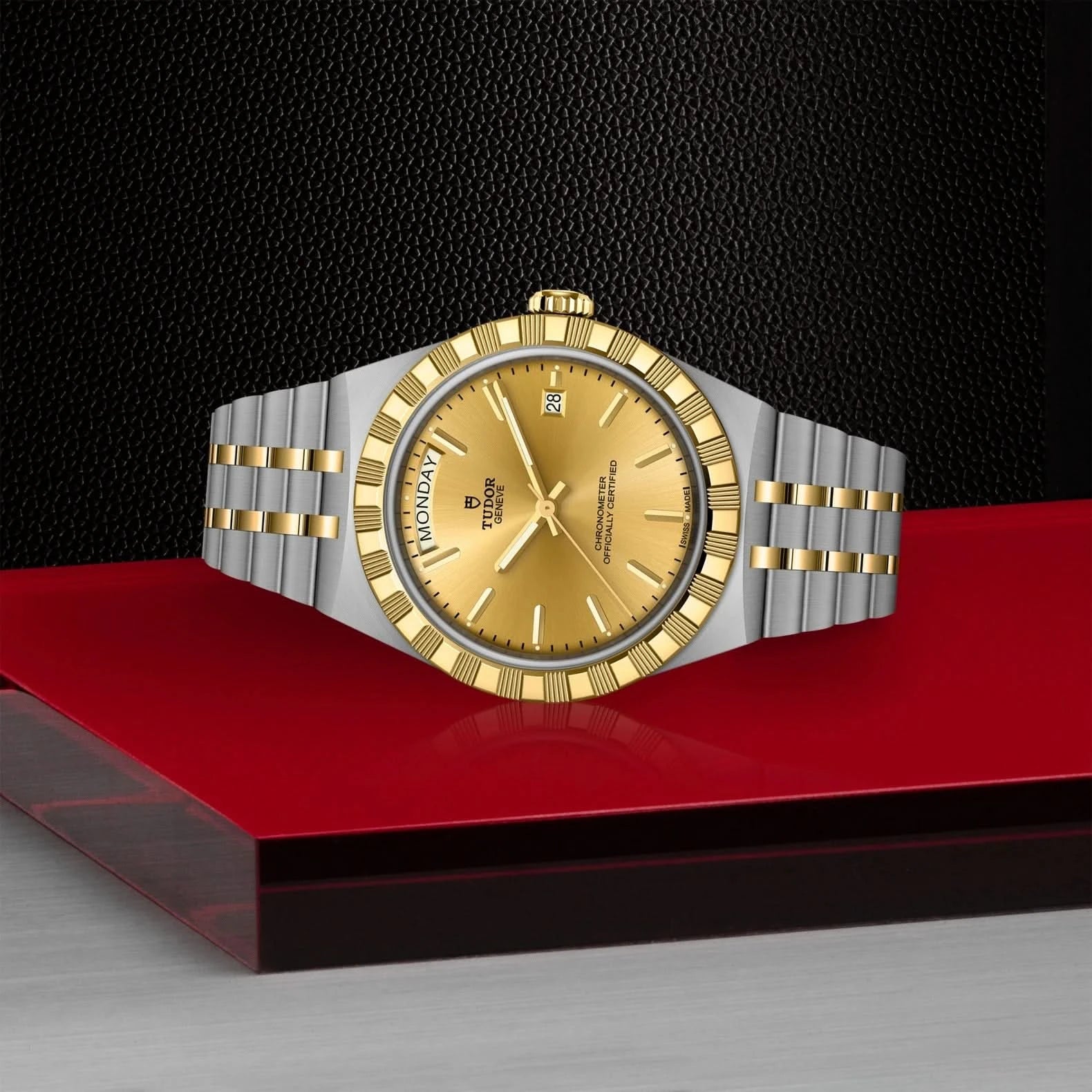 TUDOR Royal 40mm Champagne Dial - In Store