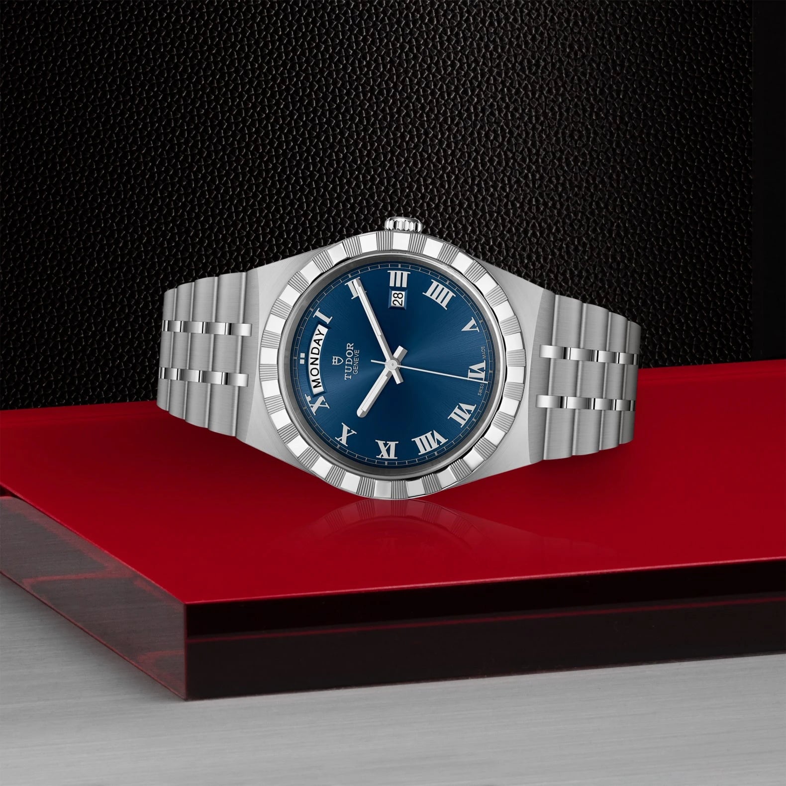TUDOR Royal 41mm Blue Dial - M28600-0005 On Display - Skeie's Jewelers