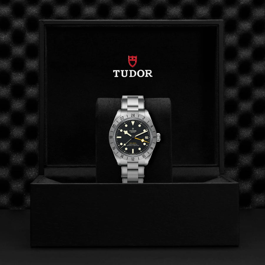 TUDOR Black Bay Pro 39mm Black Dial - M79470-0001 In Box - Skeie's Jewelers