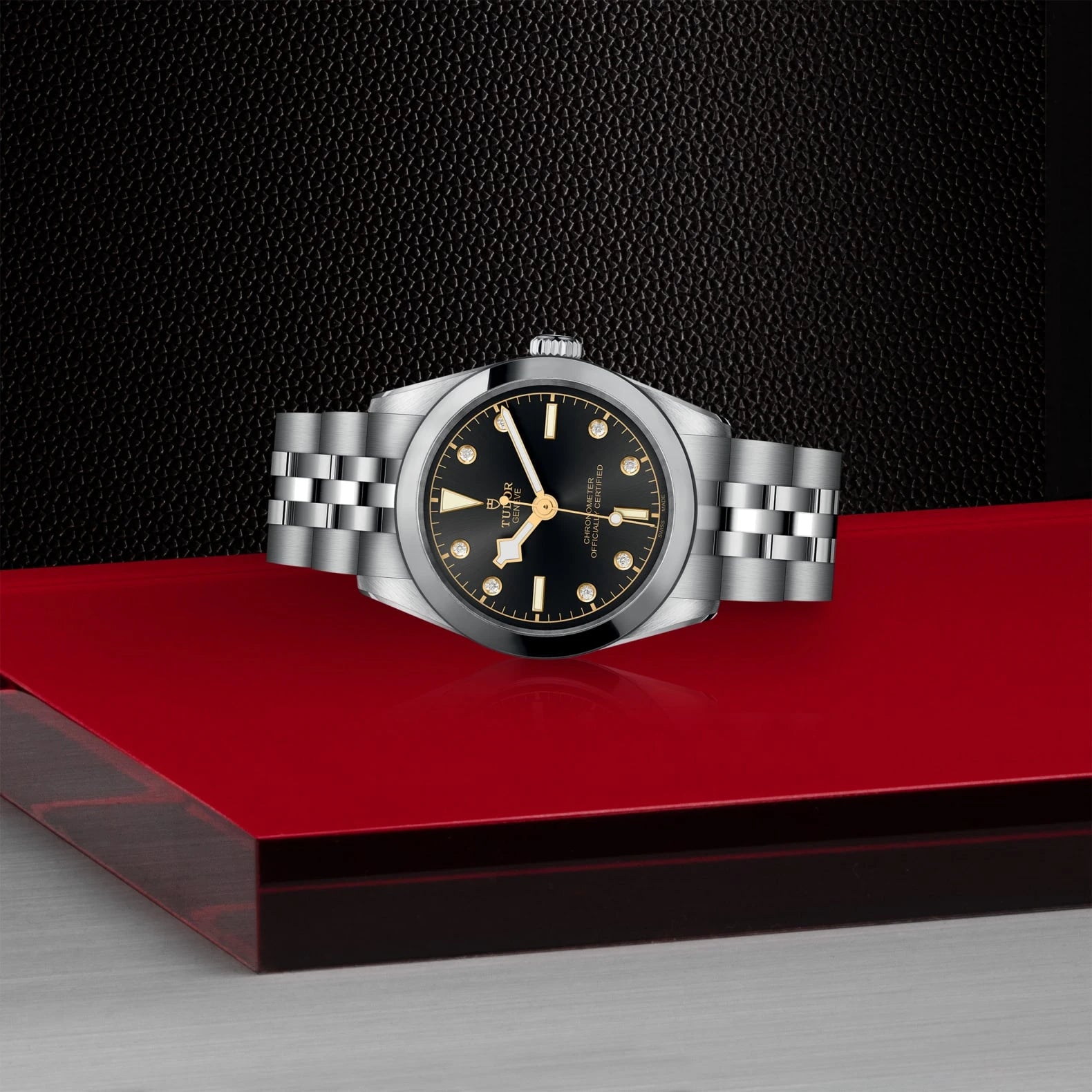TUDOR Black Bay One 31mm Anthracite Dial - M79600-0004 On Display - Skeie's Jewelers