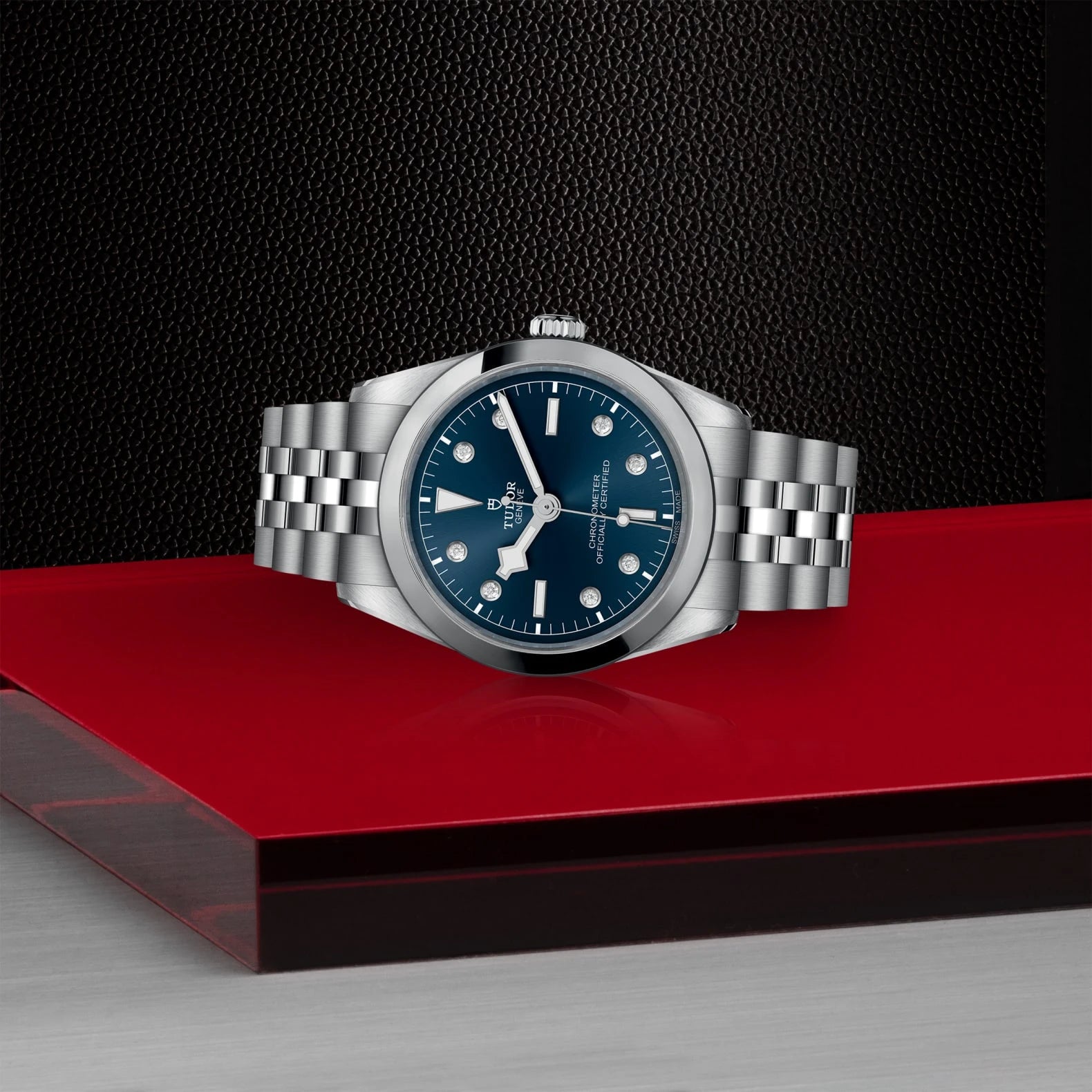 TUDOR Black Bay One 36mm Blue Dial - M79640-0005 On Display - Skeie's Jewelers
