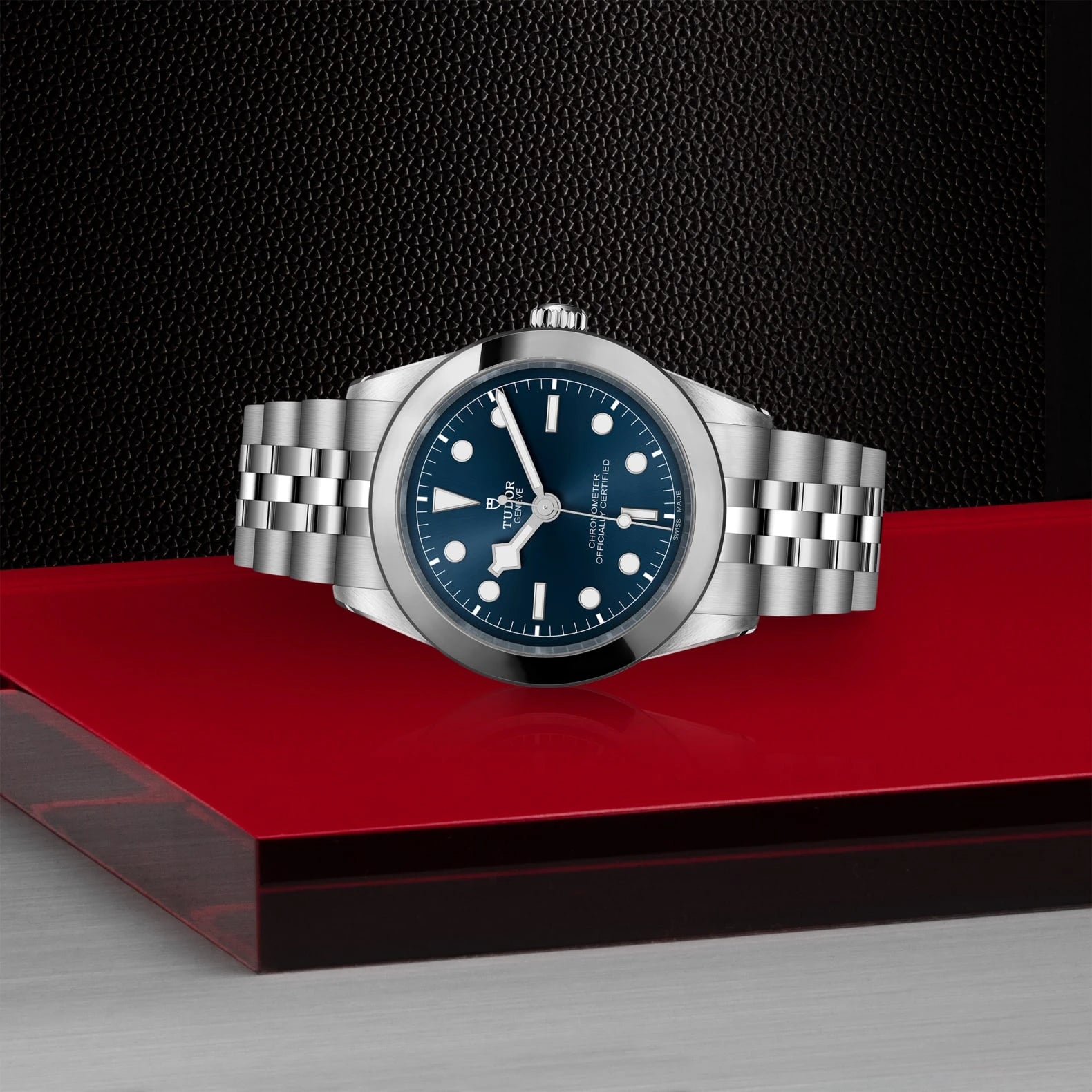 TUDOR Black Bay One 39mm Blue Dial - M79660-0002 On Display - Skeie's Jewelers