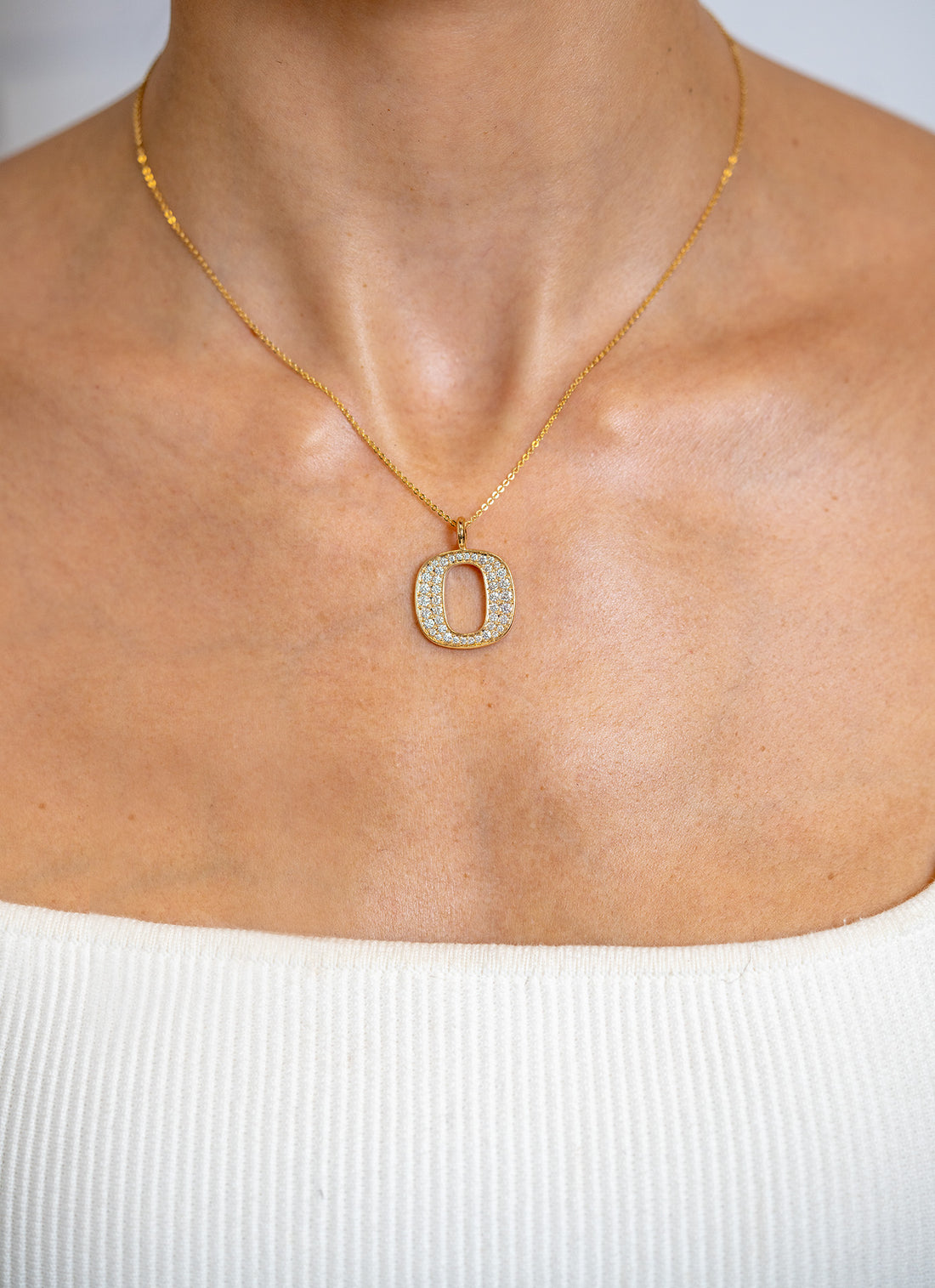 University of Oregon "O" Pendant with Pave Diamond