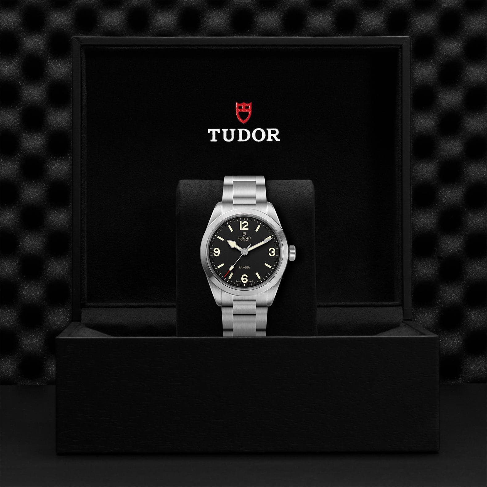 Tudor Ranger 39mm steel case Steel bracelet - Skeie's Jewelers
