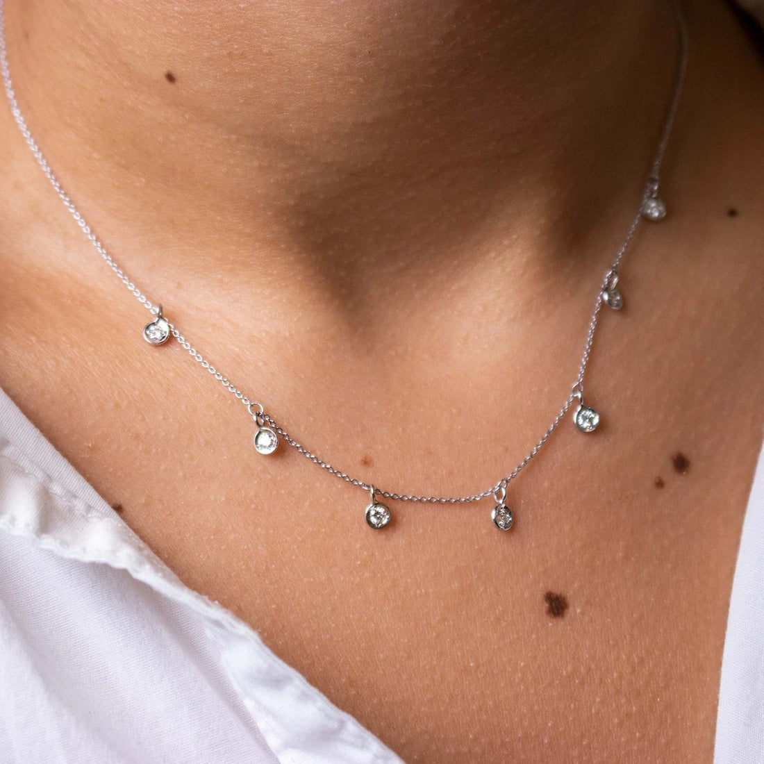 Graduated 7-Stone Diamond Necklace | PDD3088-Y | Valina Fine Jewelry