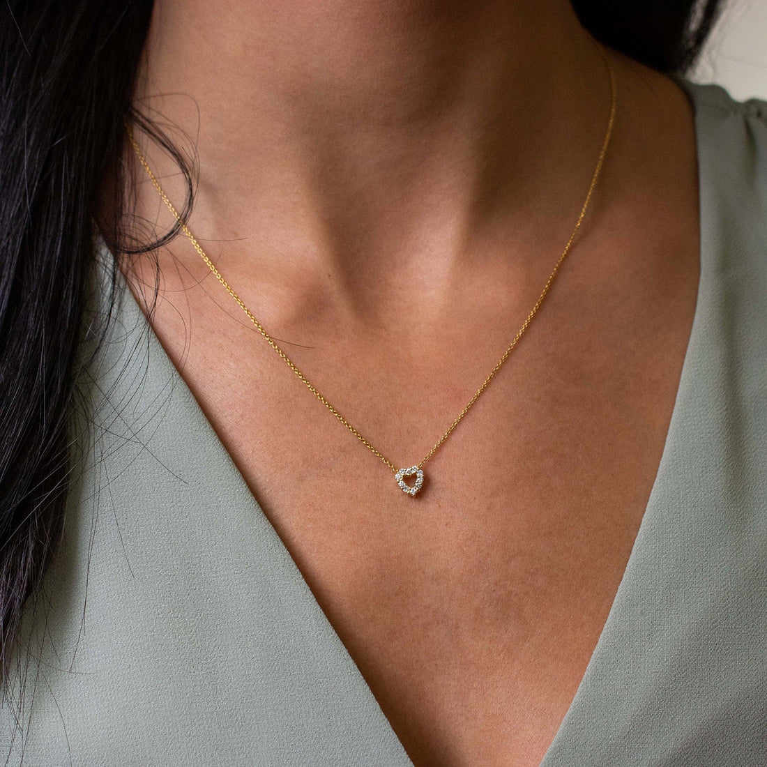 Roberto Coin Tiny Treasures Diamond 18K White Gold Mini Heart Pendant Necklace